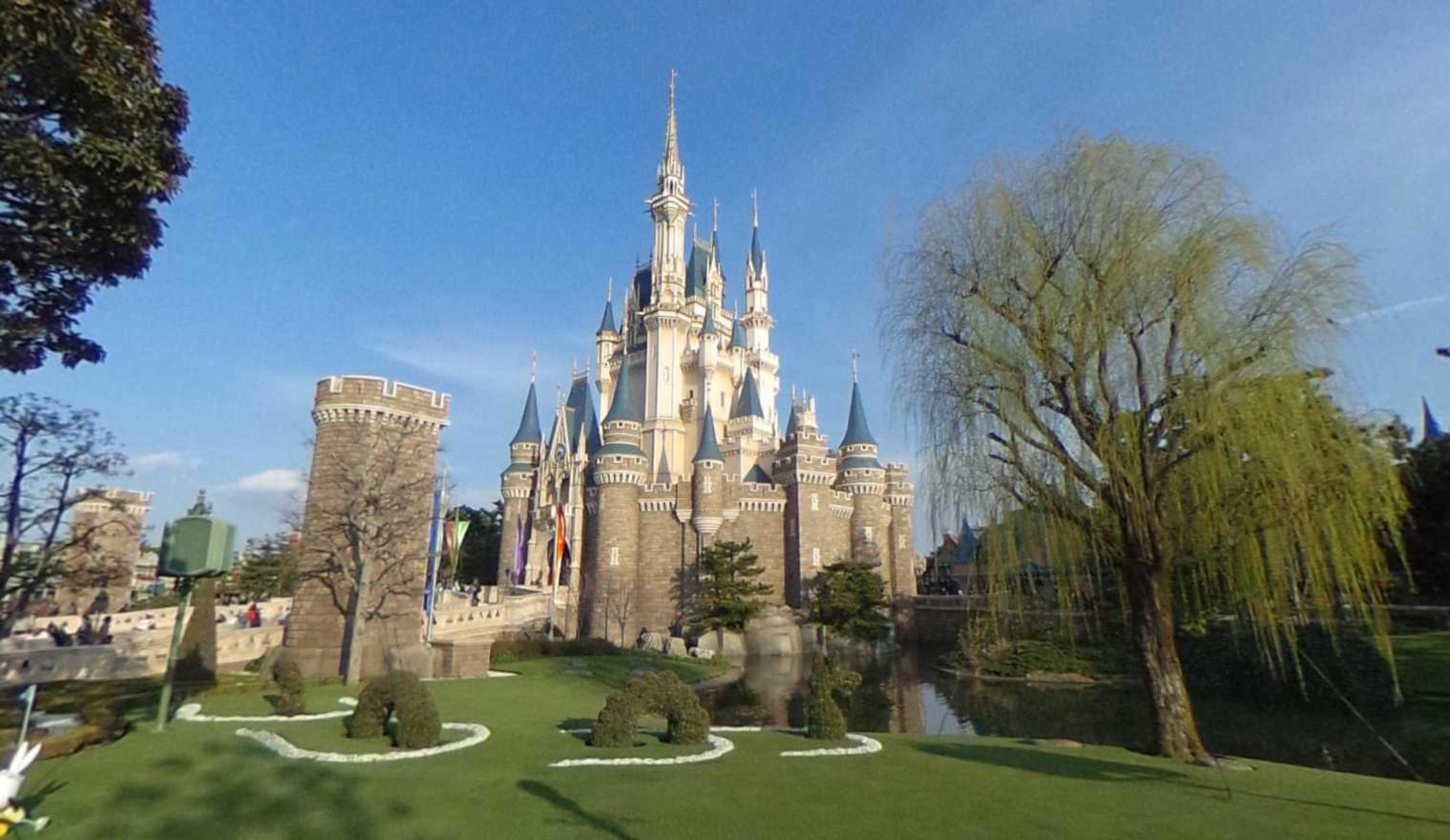 Tokyo Disneyland virtual tour preview