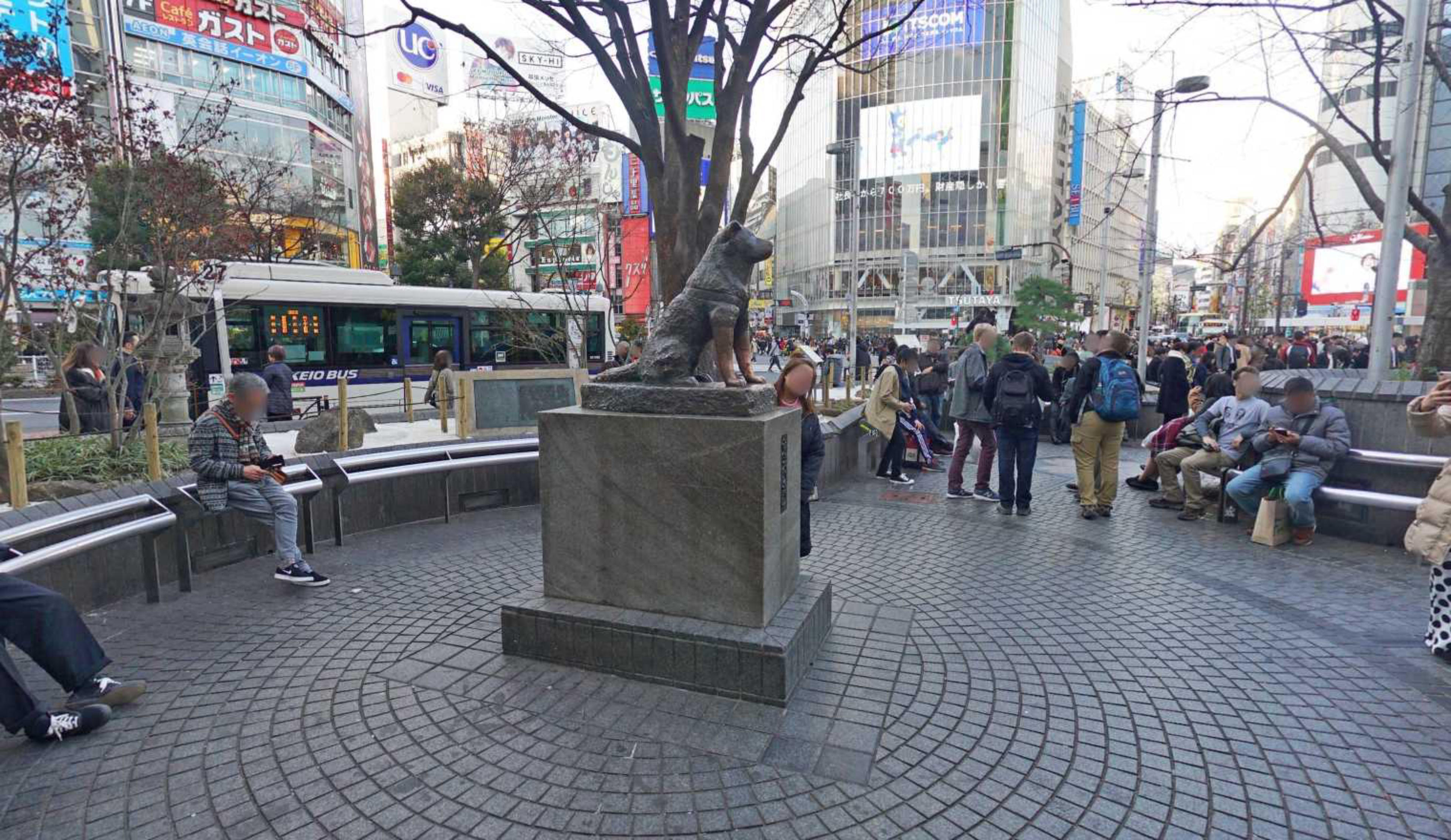 Hachikō Memorial Statue virtual tour preview