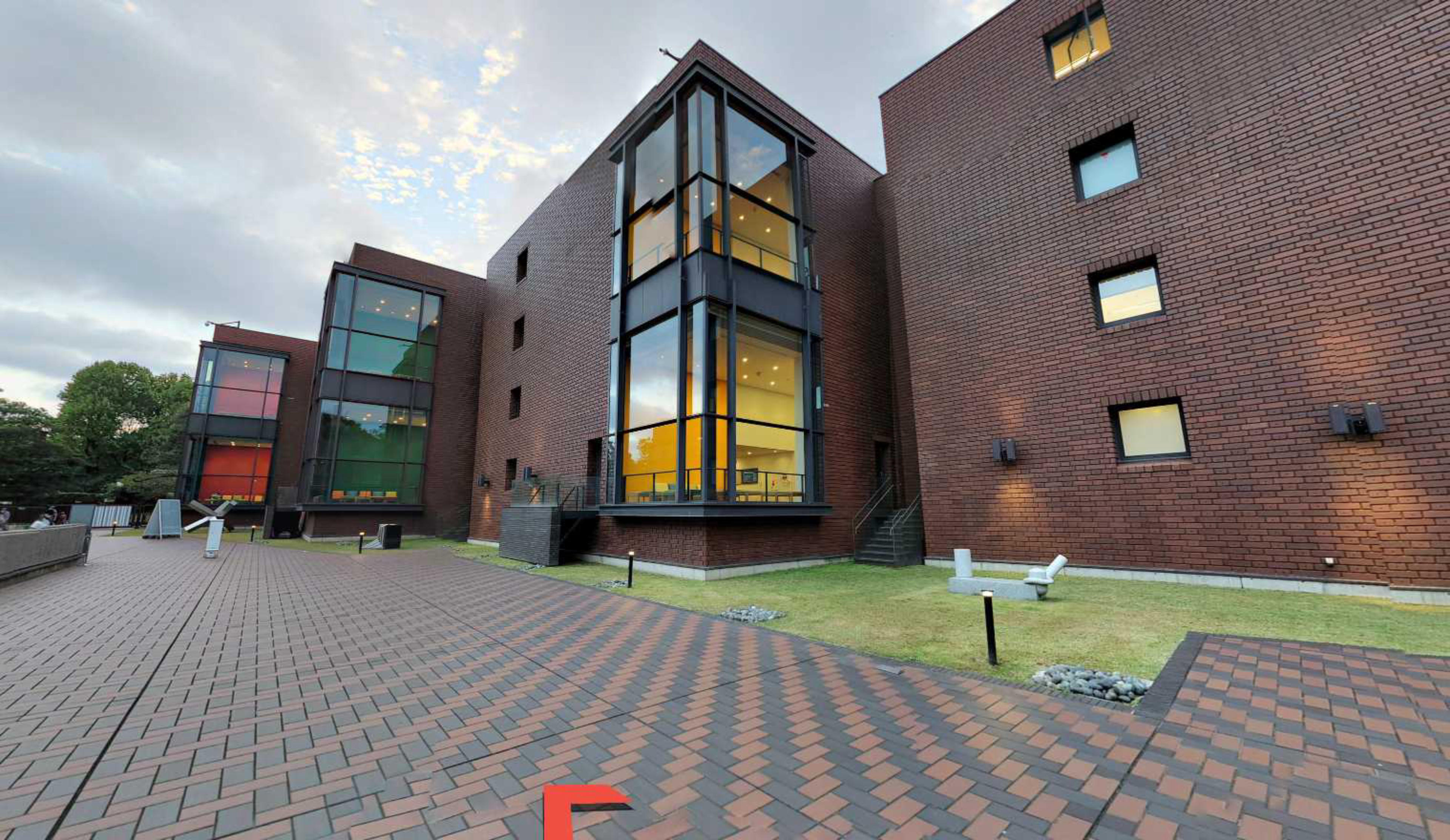 Tokyo Metropolitan Art Museum virtual tour preview